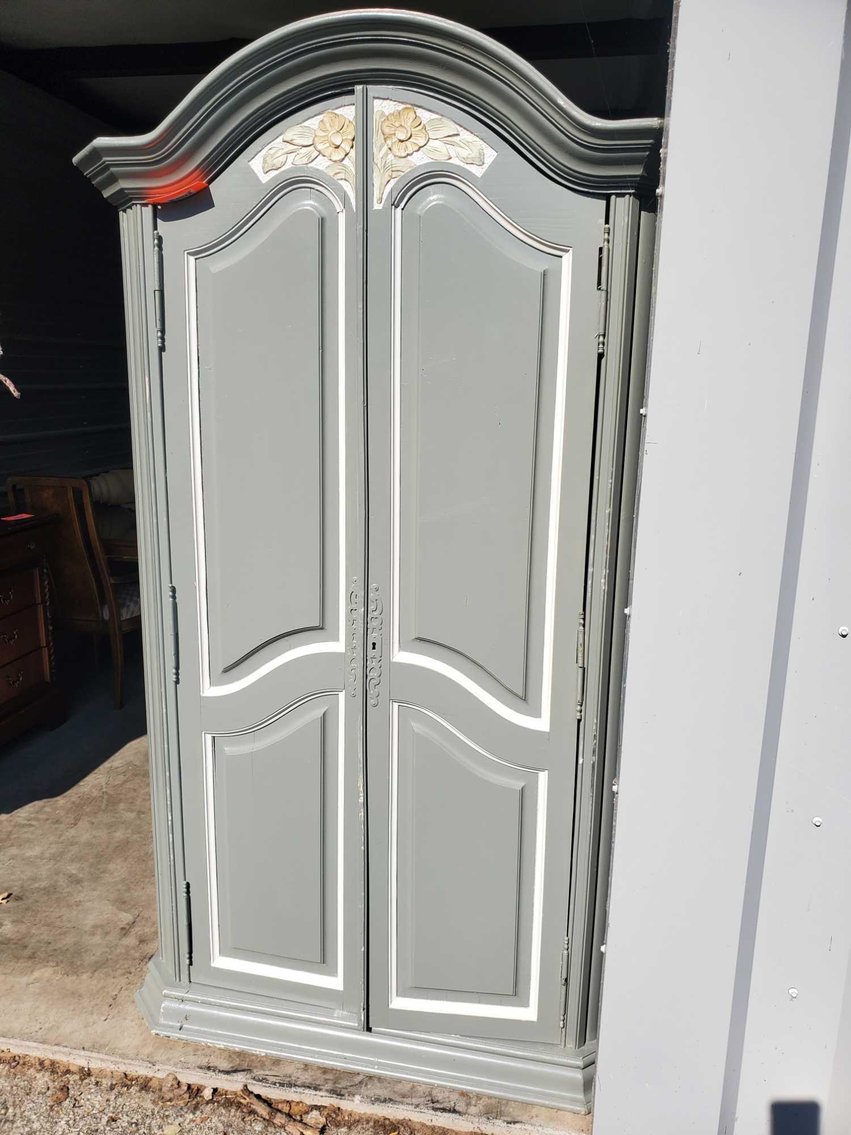 Image for Furniture, Collectibles, household-Location in storage units