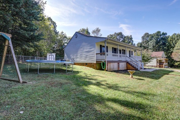 Image for 64  Twin Lakes Rd,  Evington, VA  24550