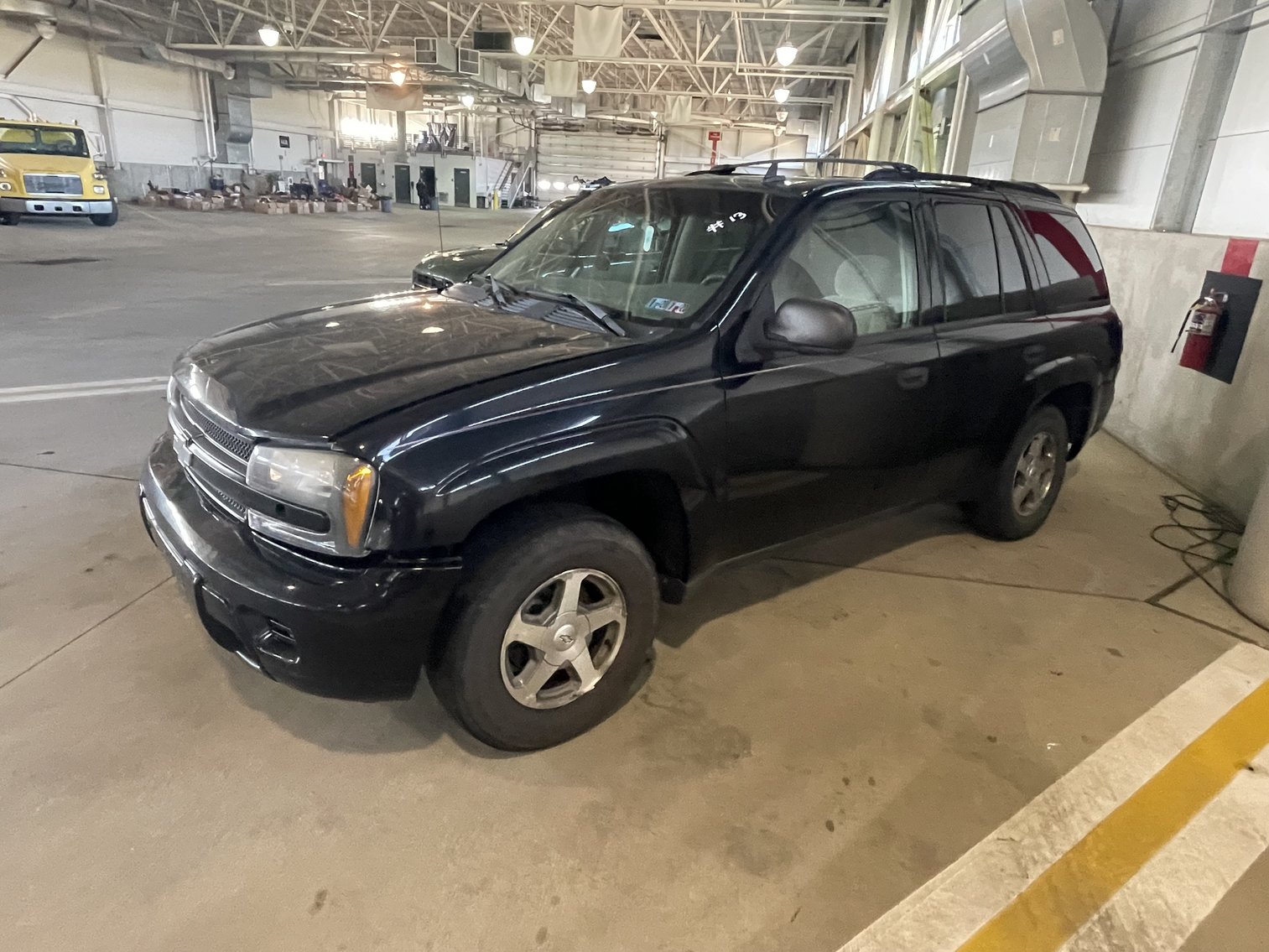 Image for Pittsburgh, PA – Pittsburgh Airport Auction: Vehicles, Rolling Stock, and Equipment