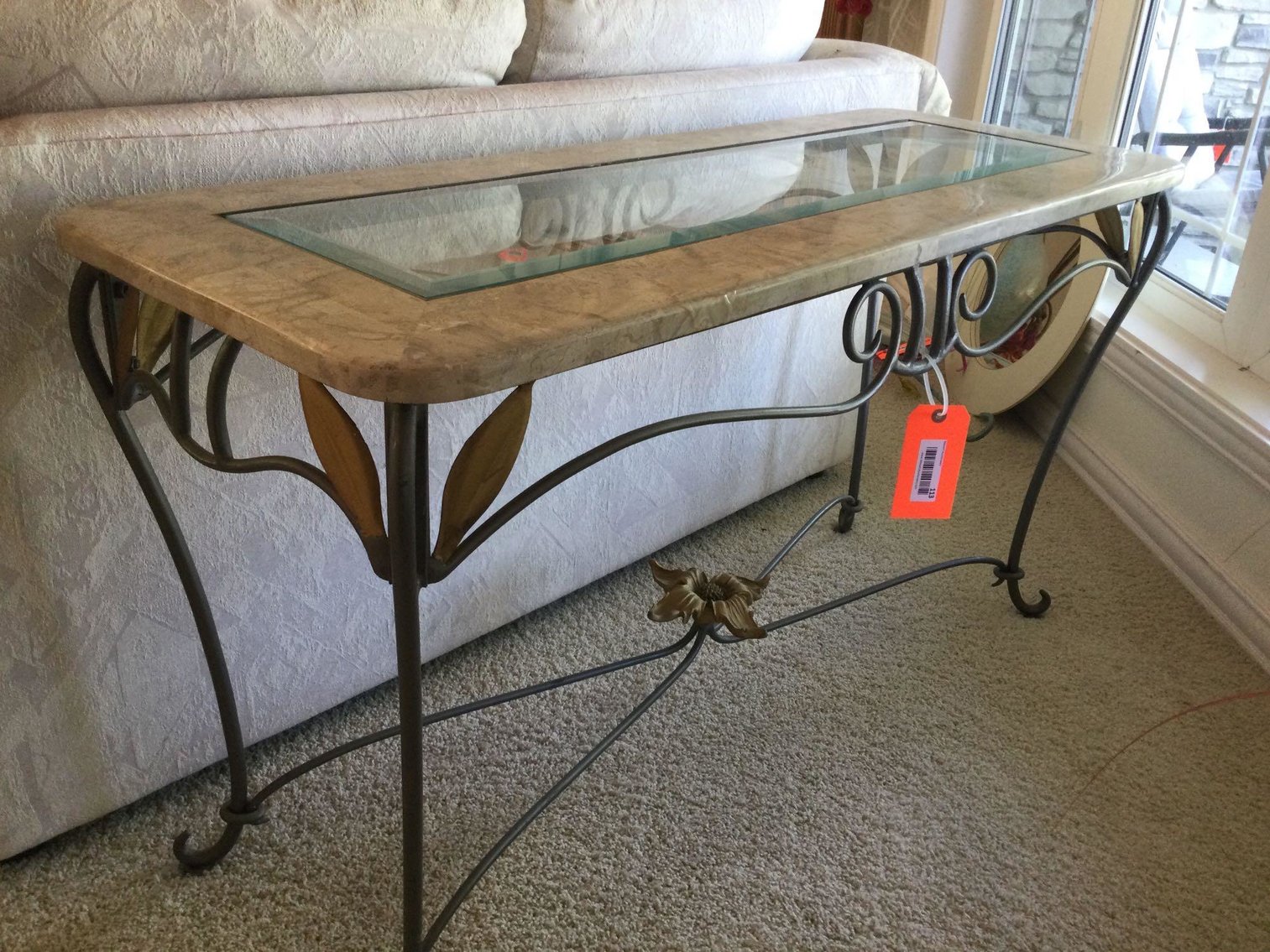 Image for Furniture, collectibles, household-Kaylee circle