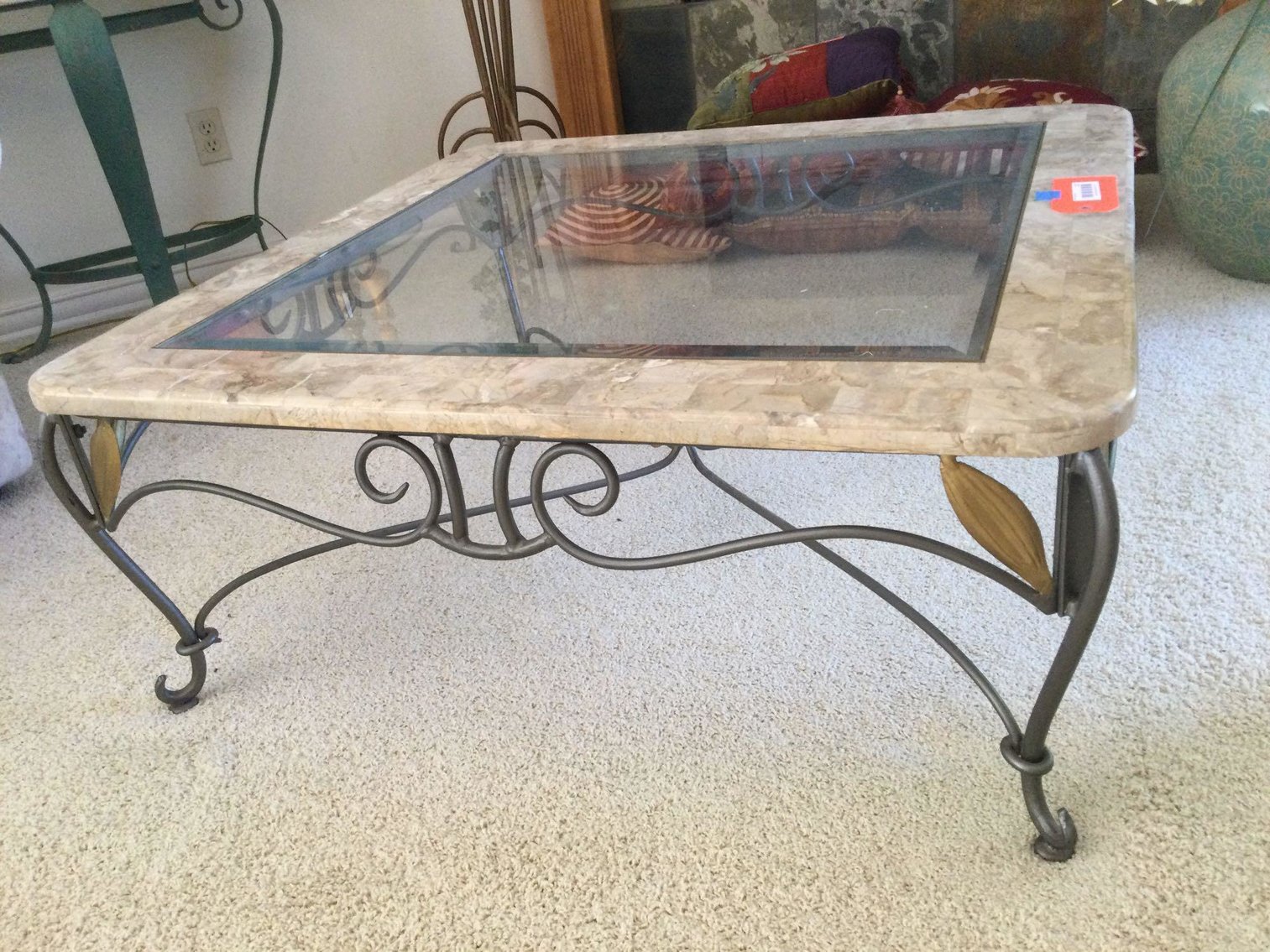 Image for Furniture, collectibles, household-Kaylee circle