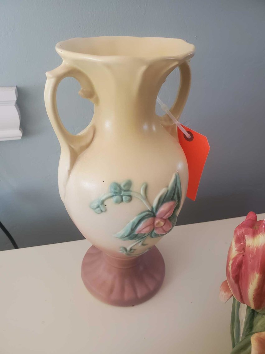 Image for Furniture, collectibles, household-Kaylee circle