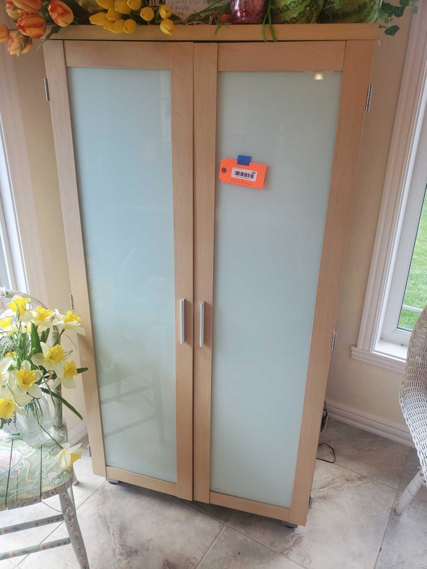 Image for Furniture, collectibles, household-Kaylee circle