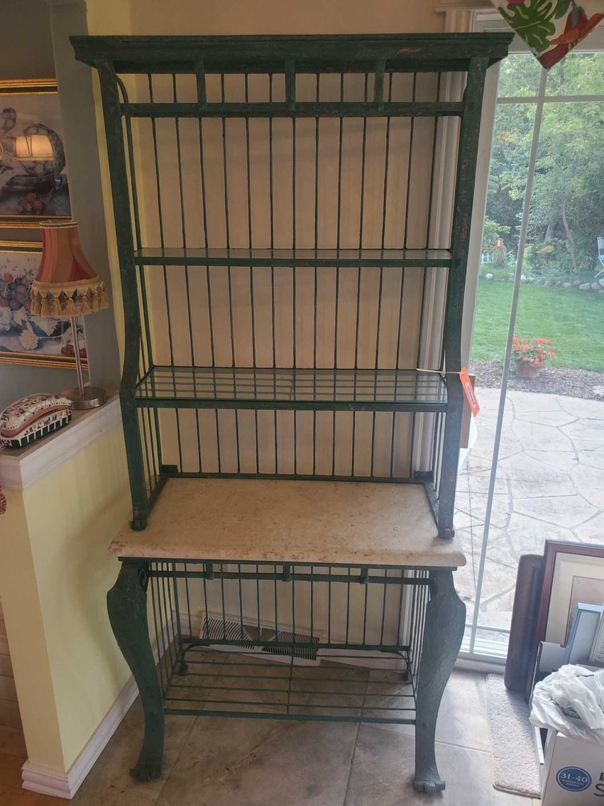 Image for Furniture, collectibles, household-Kaylee circle