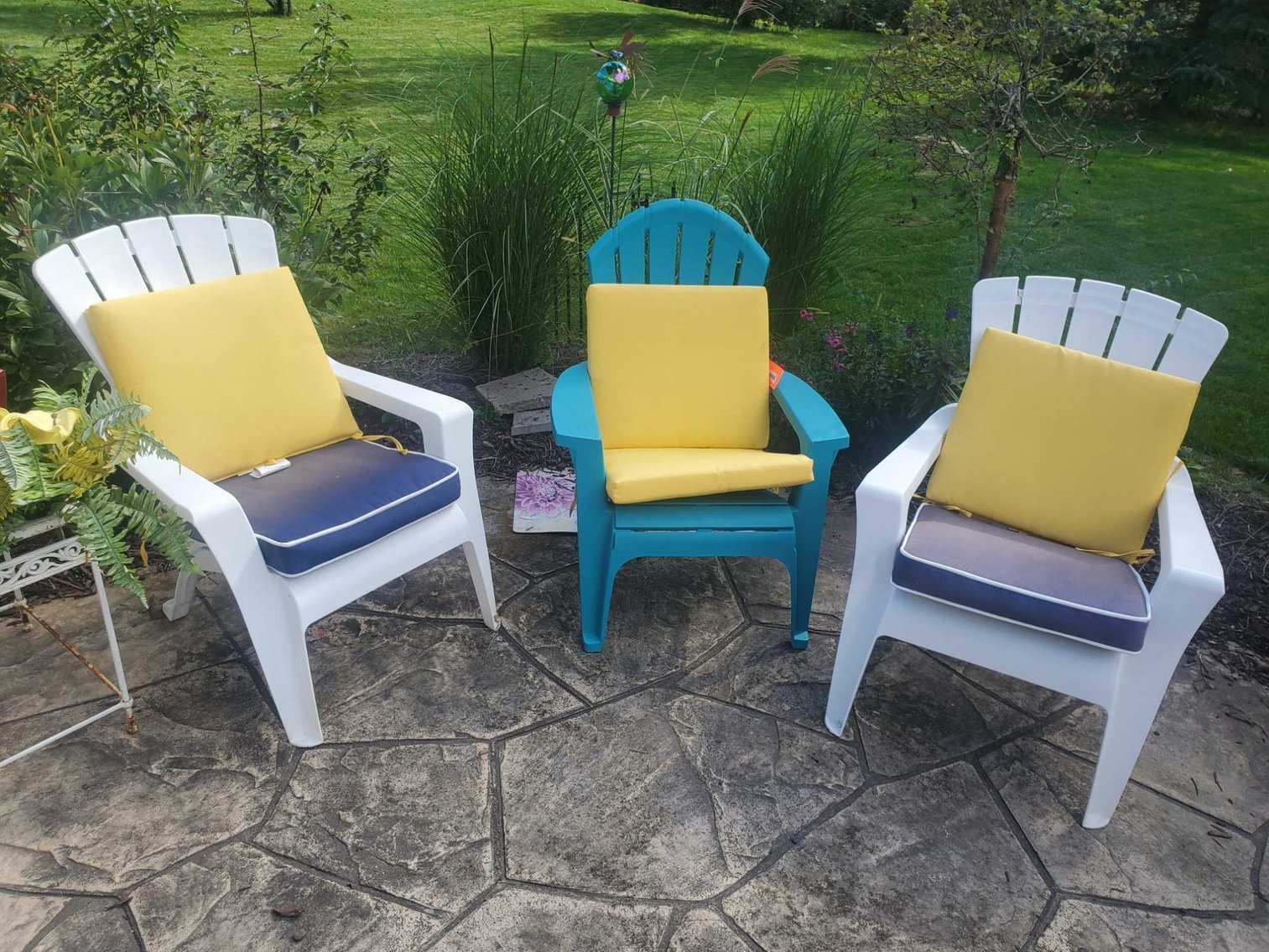 Image for Furniture, collectibles, household-Kaylee circle