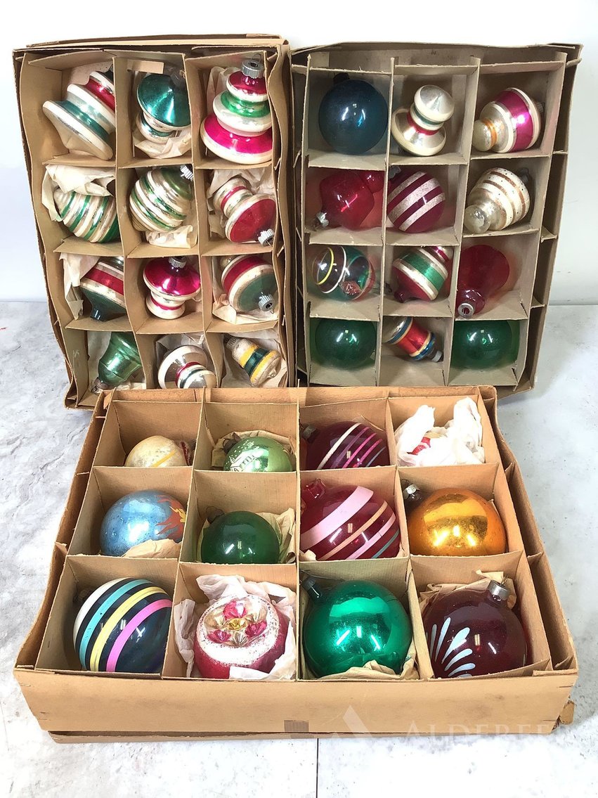 Image for Holiday | October 21, 2021 at 8:00 PM