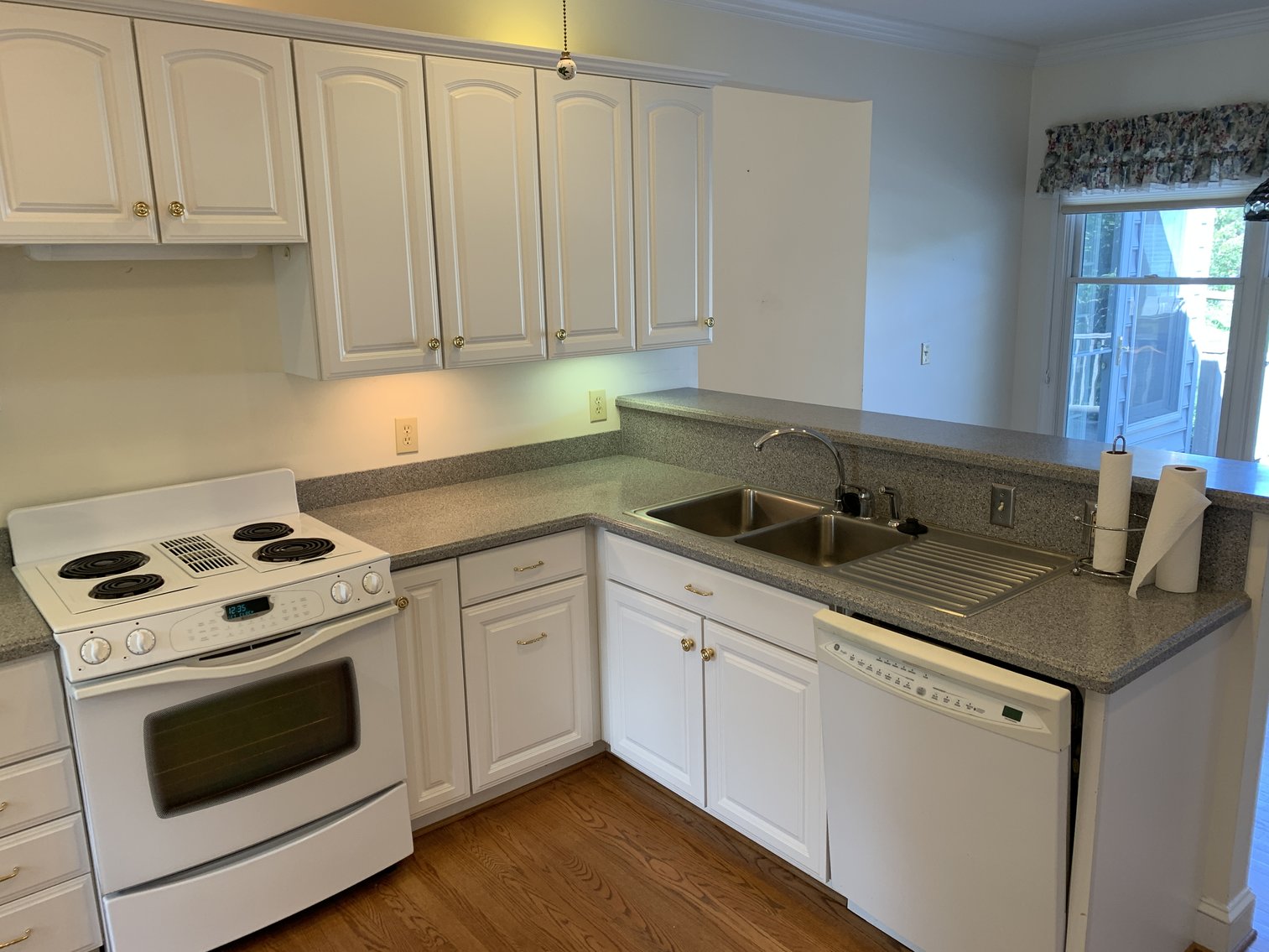 Image for 3 BR/2.5 BA Custom Built Home w/Detached Shop/Garage in King George, VA--SELLS to the HIGHEST BIDDER!!