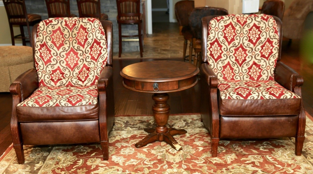 Image for Antiques, Furniture and Decor Auction in Lake Forest