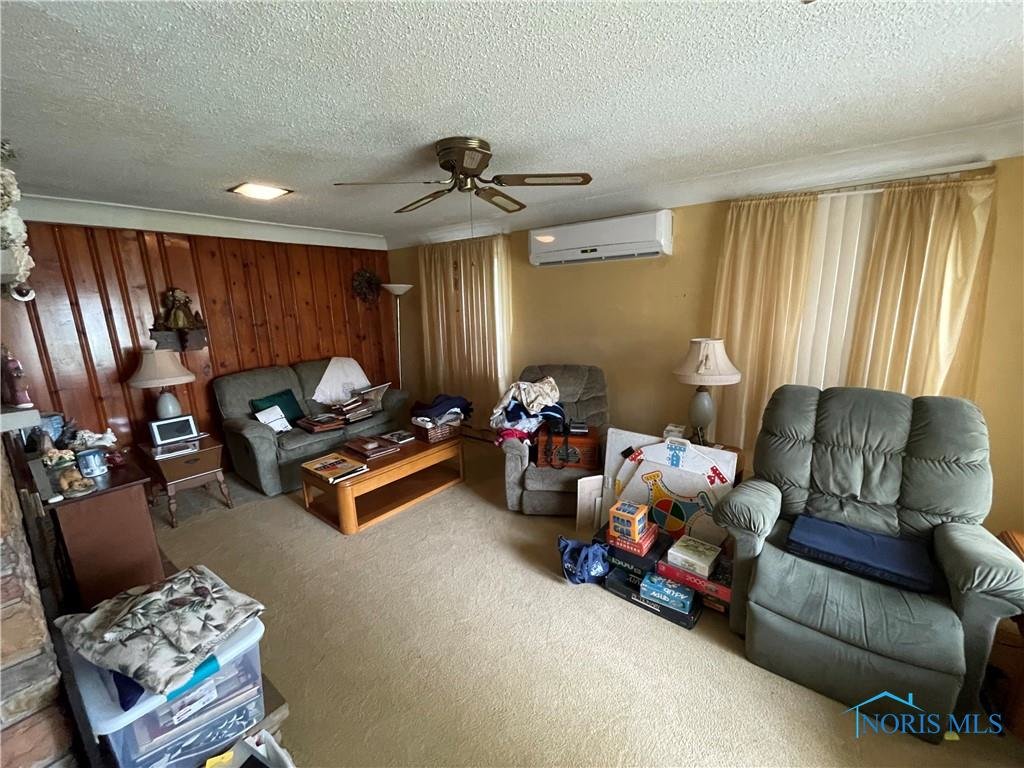 Image for MINIMUM BID AUCTION $99,000! 2629 Centennial Rd