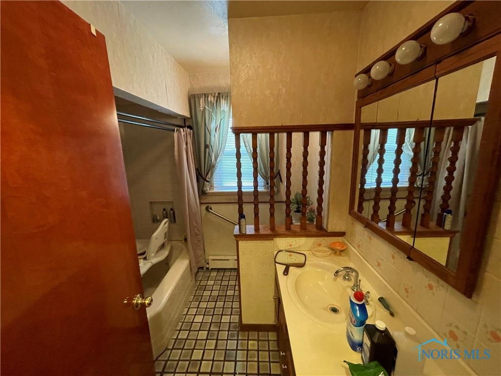 Image for MINIMUM BID AUCTION $99,000! 2629 Centennial Rd