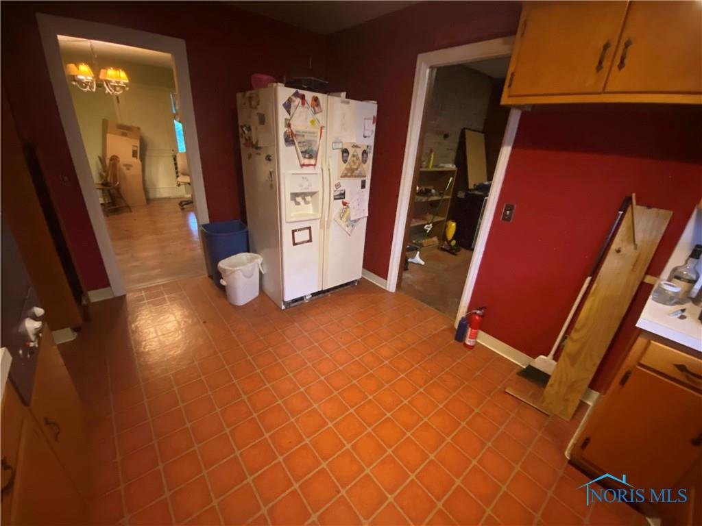 Image for MINIMUM BID AUCTION $99,000! 745 W Carisbrook Dr