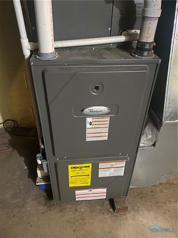 Image for MINIMUM BID AUCTION $99,000! 745 W Carisbrook Dr