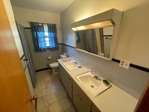 Image for MINIMUM BID AUCTION $99,000! 6944 Anthony Wayne Trail