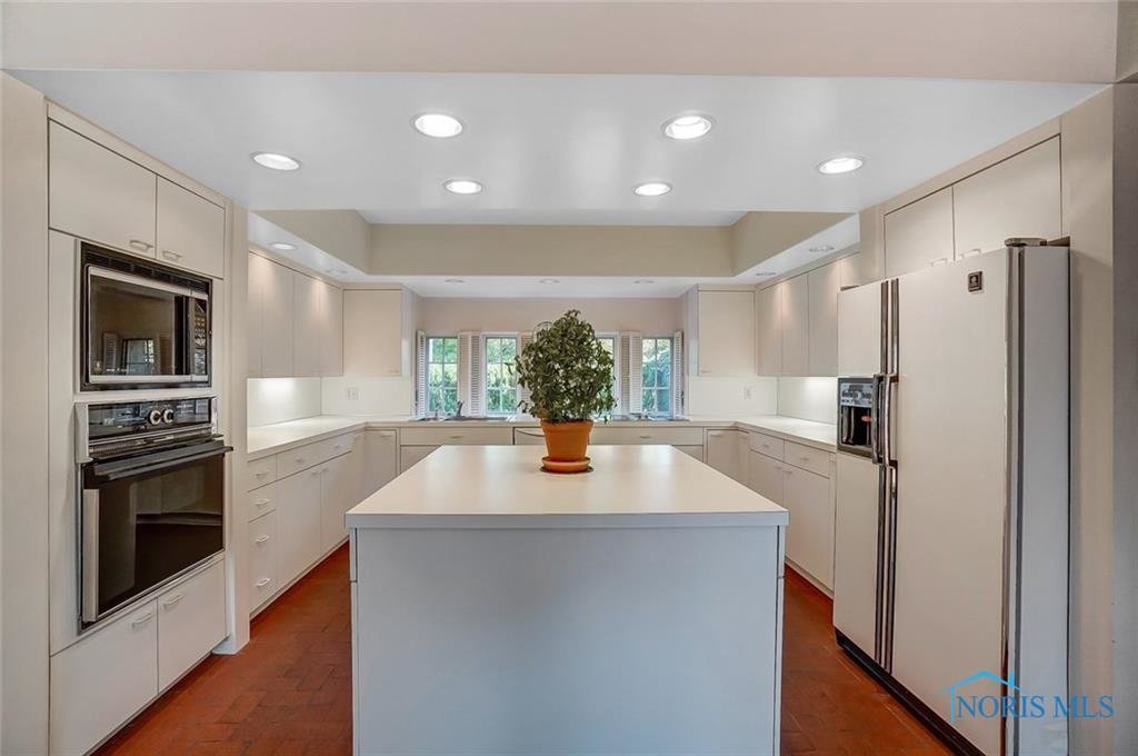 Image for MINIMUM BID AUCTION $399,000! 30003 Morningside Dr