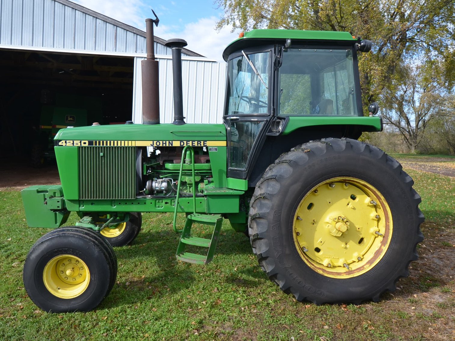JD 9400 COMBINE, JD 4250 TRACTOR, AND FARM EQUIPMENT