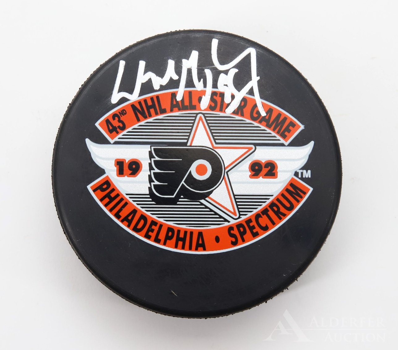 Image for Sports Cards and Memorabilia | November 3, 2021 at 8:00 PM