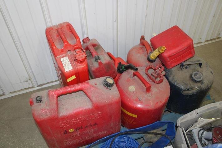 1993 Ford L800, Sewer Pipe Machine, Aluminum Break, Tools