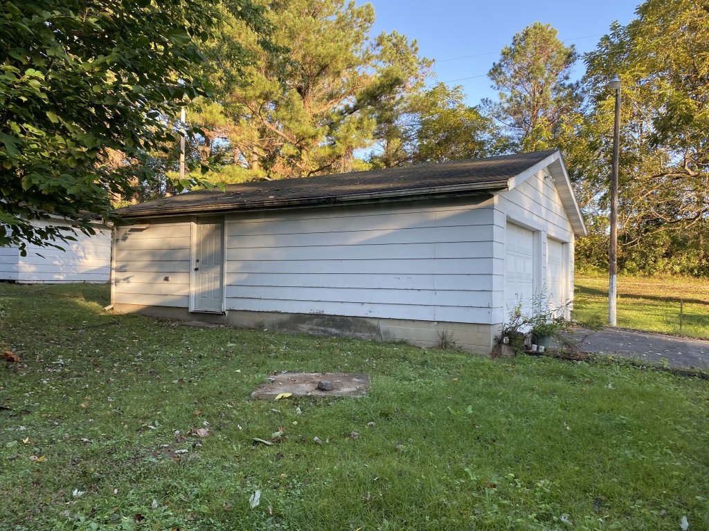 Image for Two Bedroom Home Two Car Garage on 3 Acres