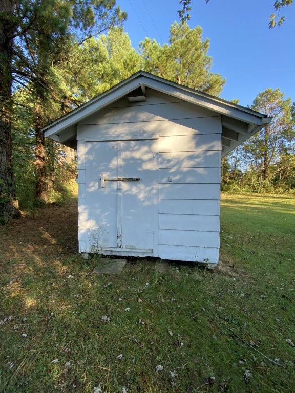 Image for Two Bedroom Home Two Car Garage on 3 Acres