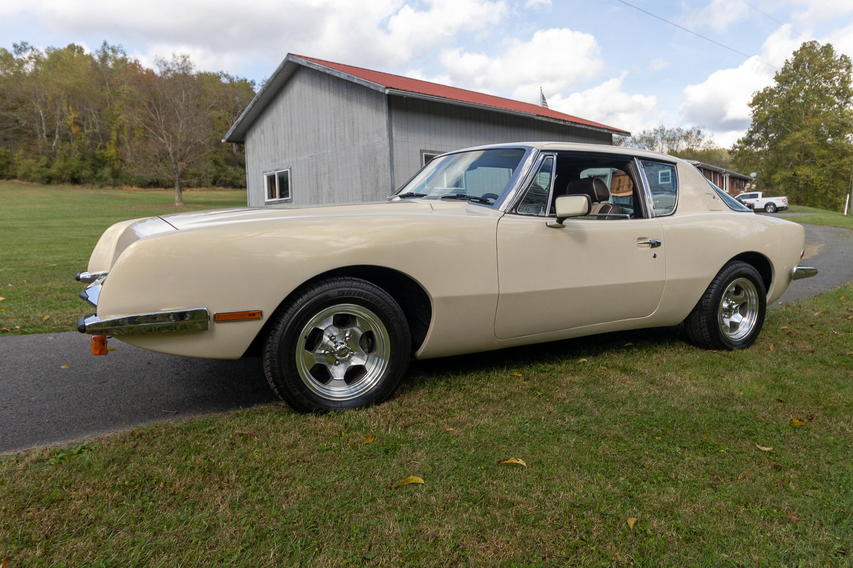 Image for Shinnston, WV – Antique & Classic Cars! ’33 Studebaker, ’48 Lincoln, ’56 Thunderbird, ’57 Chrysler, ’56 Coupe De Ville, and More!