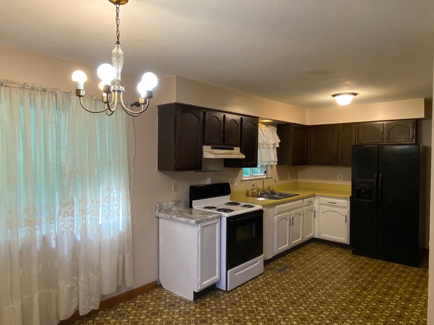 Image for SOLD $52,250 - Move-in Ready 3-Bedroom Tri-Level