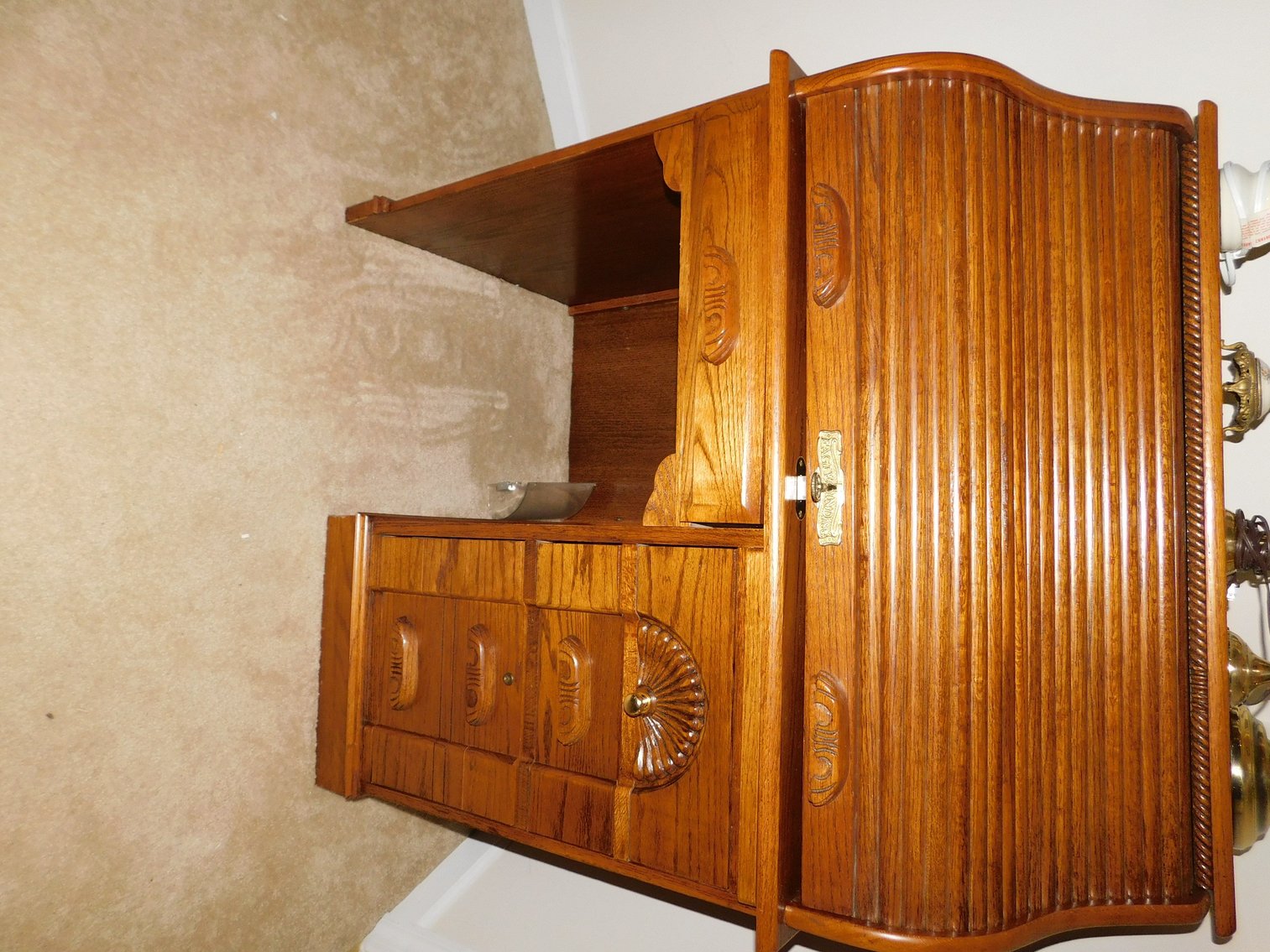 WV Online Moving Auction! Quality Oak Furniture