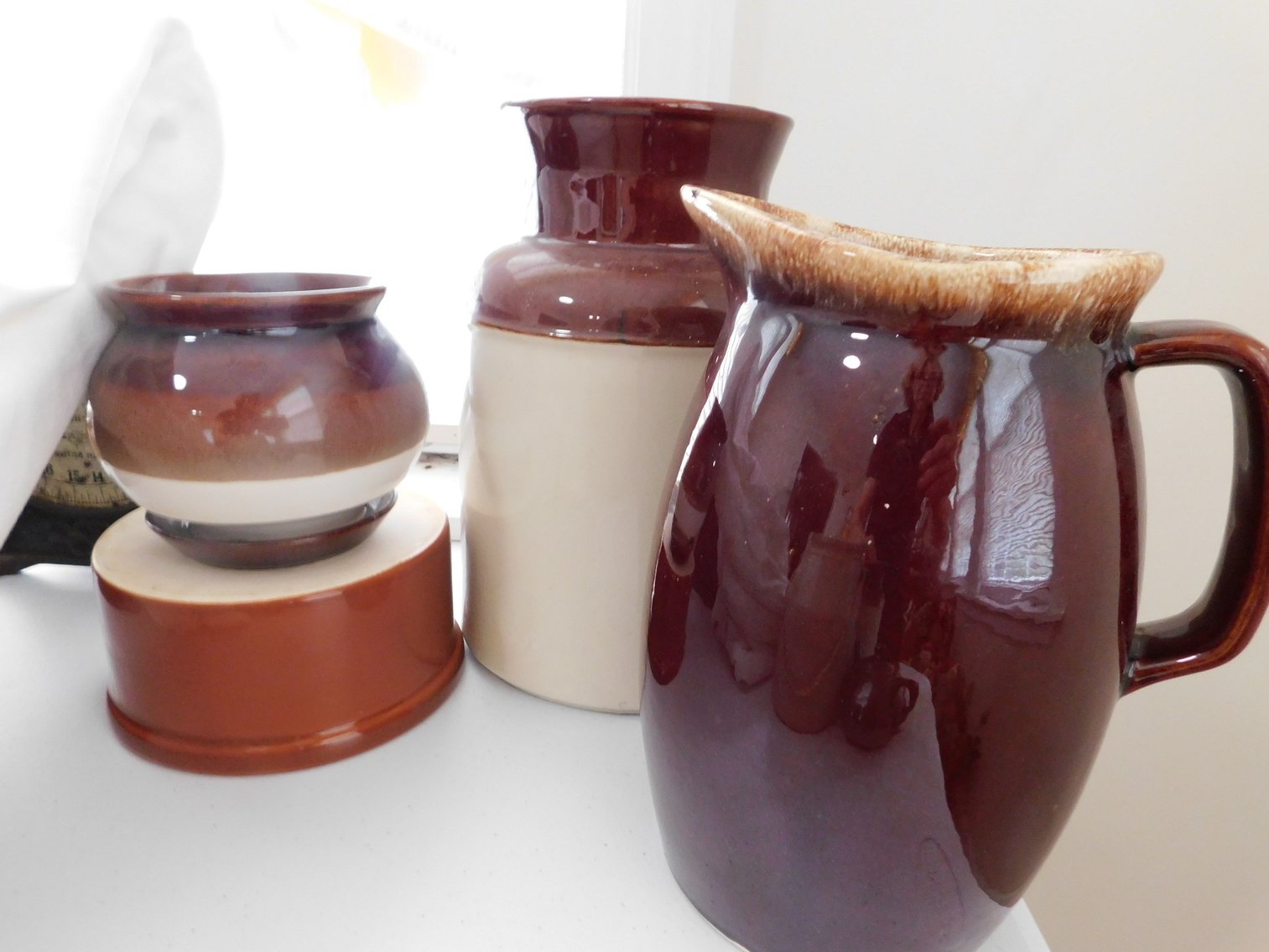 Image for Morgantown, WV – Online Moving Auction! Quality Oak Furniture, Glassware, Stoneware, Linens, Electronics, and more!