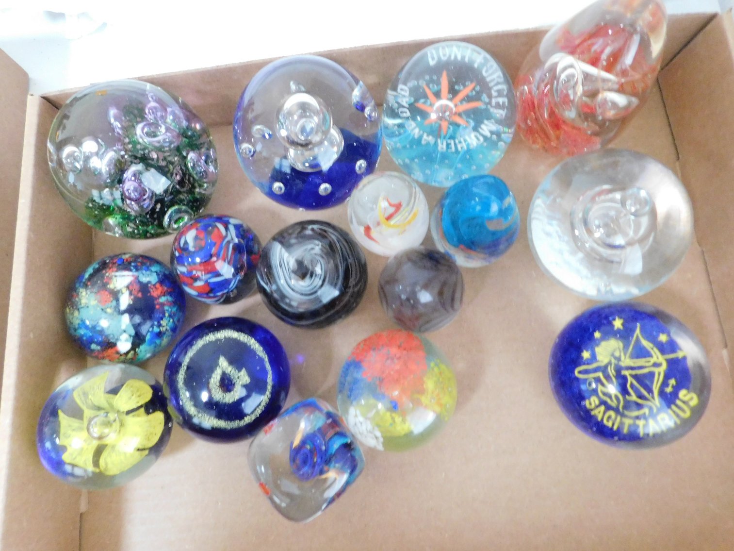 Image for Morgantown, WV – Online Moving Auction! Quality Oak Furniture, Glassware, Stoneware, Linens, Electronics, and more!