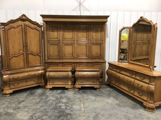 Image for Oldham Consignment Auction