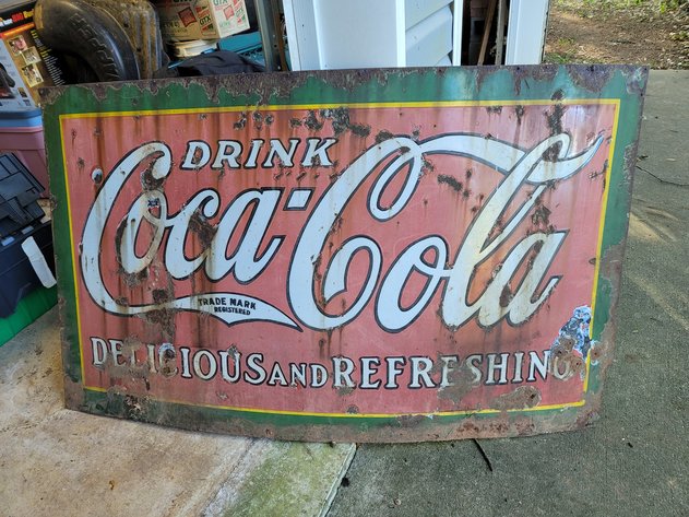 Image for House & Contents in Sewell Manor Neighborhood