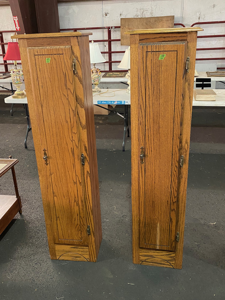 Image for Stoneware, Antiques, Collectibles, Rugs and Carpets