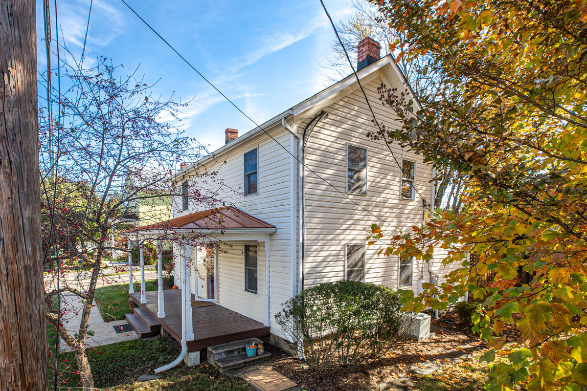 Image for 2 BR/2 BA Home w/in Walking Distance of Downtown Lovettsville, VA--Loudoun County