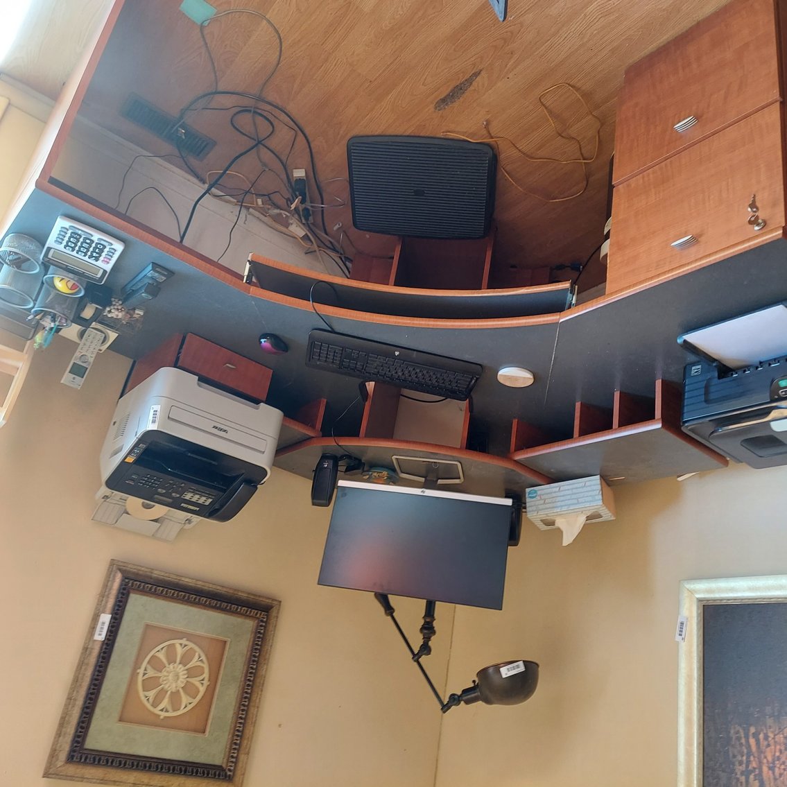 Image for Dunbar, WV – ’14 Honda CRV, TV’s, Bedroom Furniture, Decor, and More!