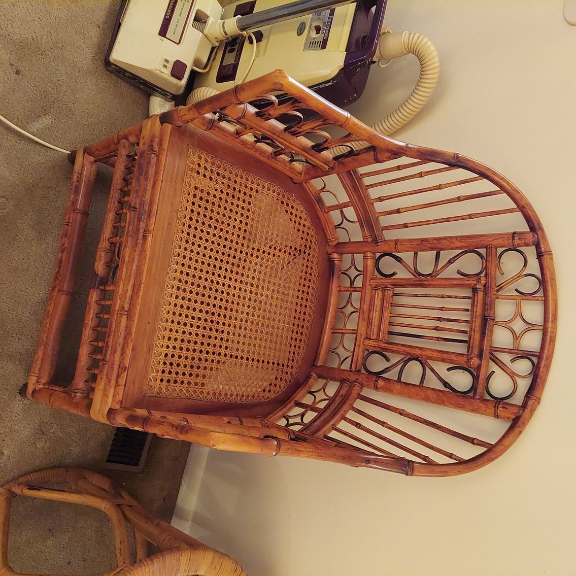 Image for Dunbar, WV – ’14 Honda CRV, TV’s, Bedroom Furniture, Decor, and More!