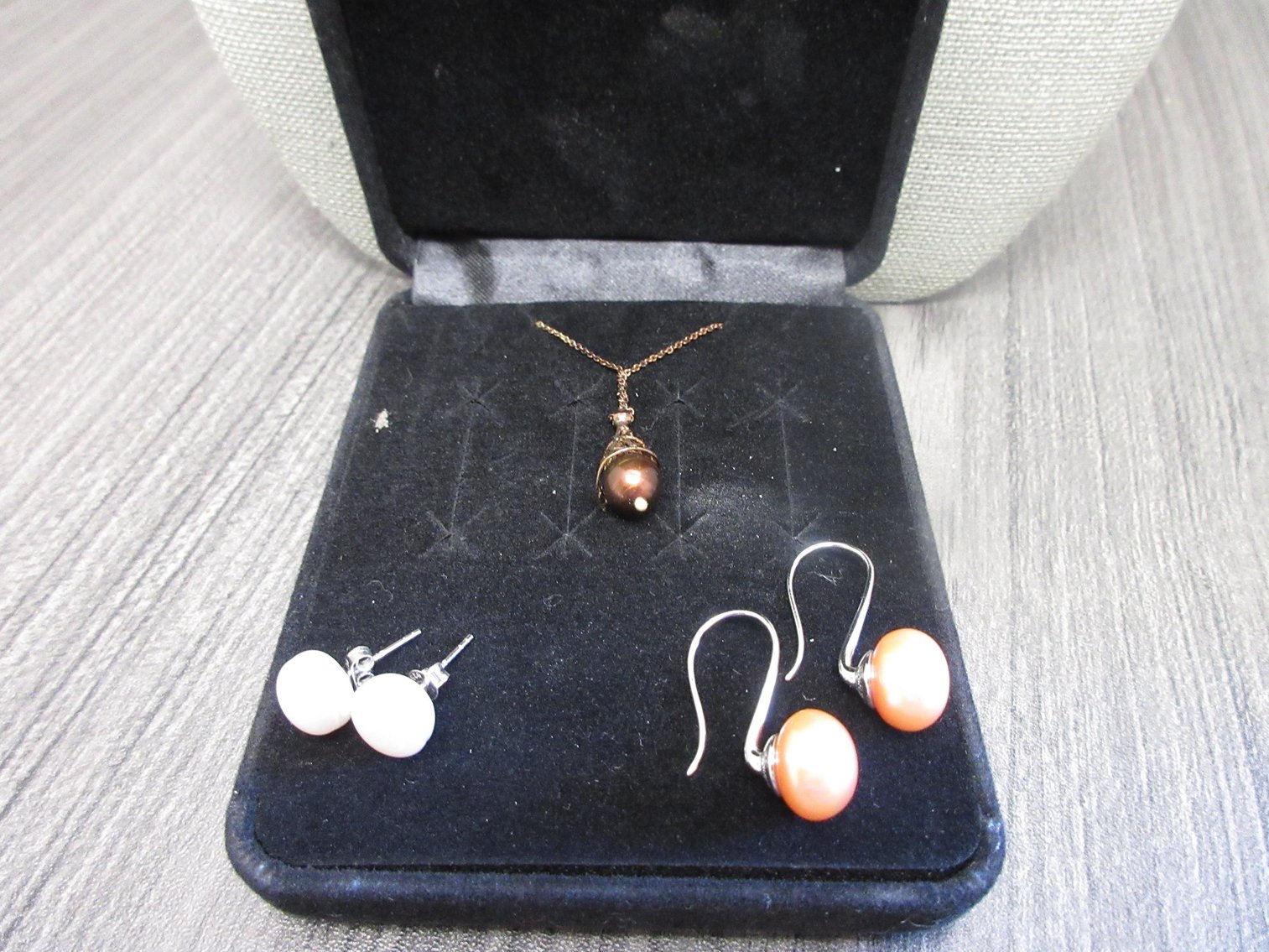 Image for Saint Albans, WV -  Luxurious Selection of Jewelry