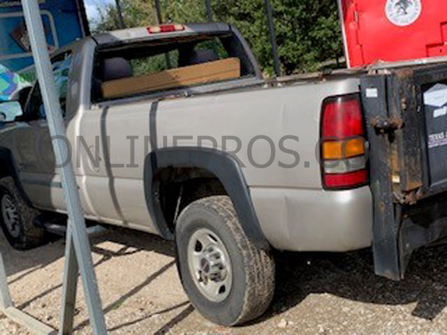 Image for 2006 GMC Sierra Pickup Truck