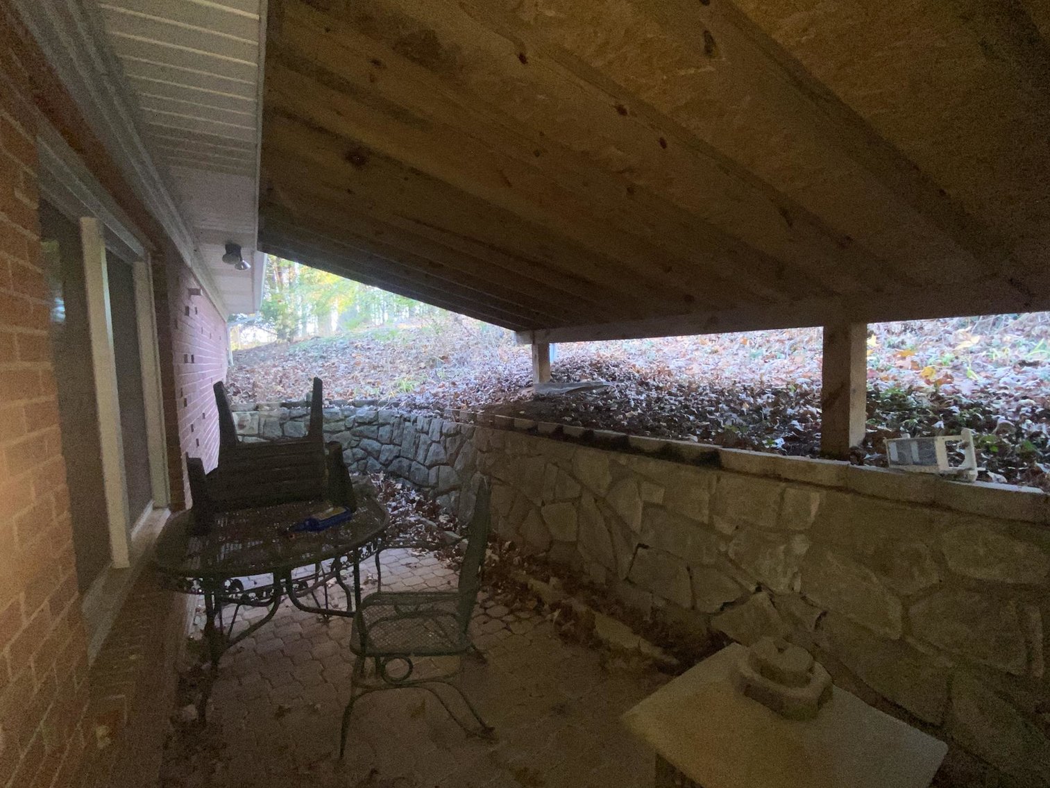 Image for SOLD $155,100 - 5 Bedroom Tri-Level in South Hills