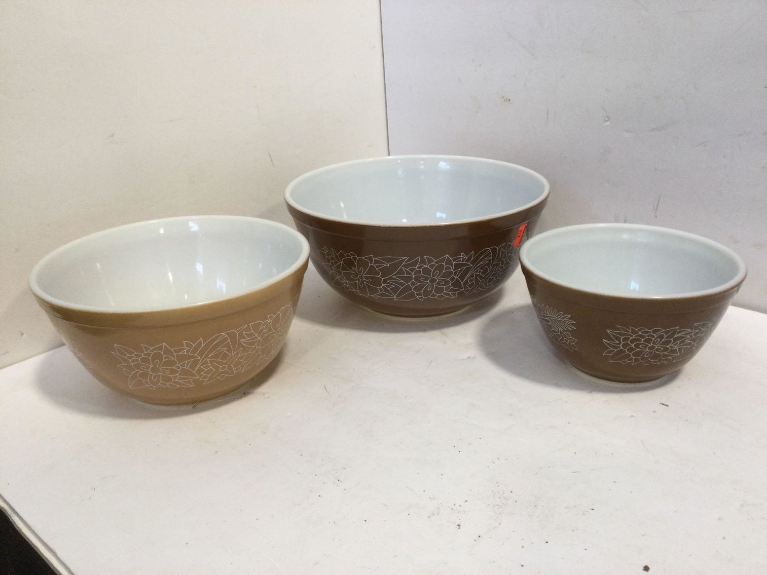 Image for Furniture, collectibles, household-New building south