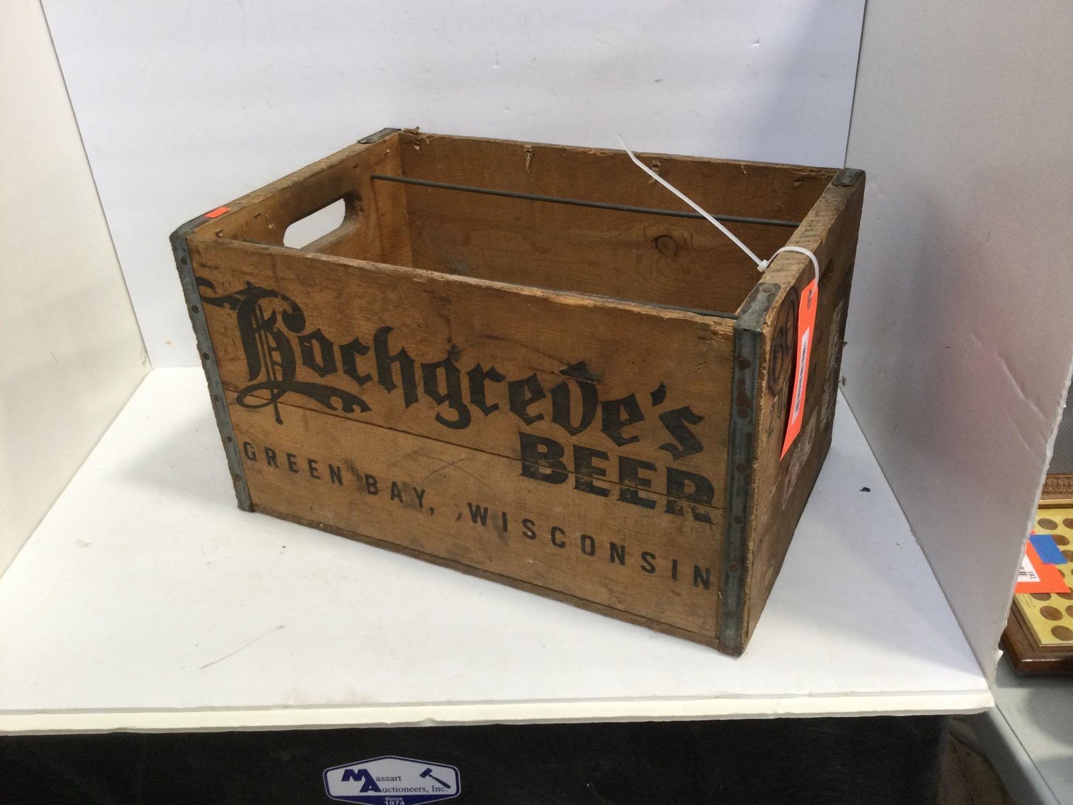 Image for Furniture, collectibles, household-New building south