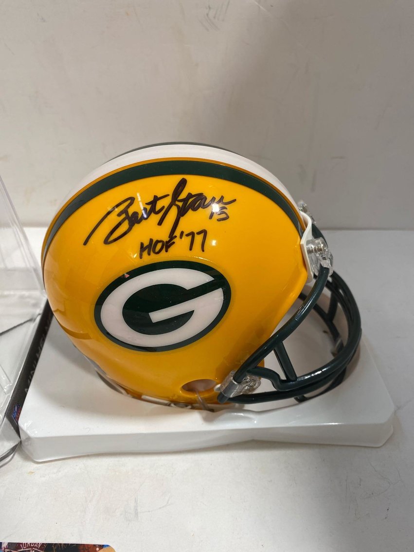 Image for Furniture, collectibles, household-New building south