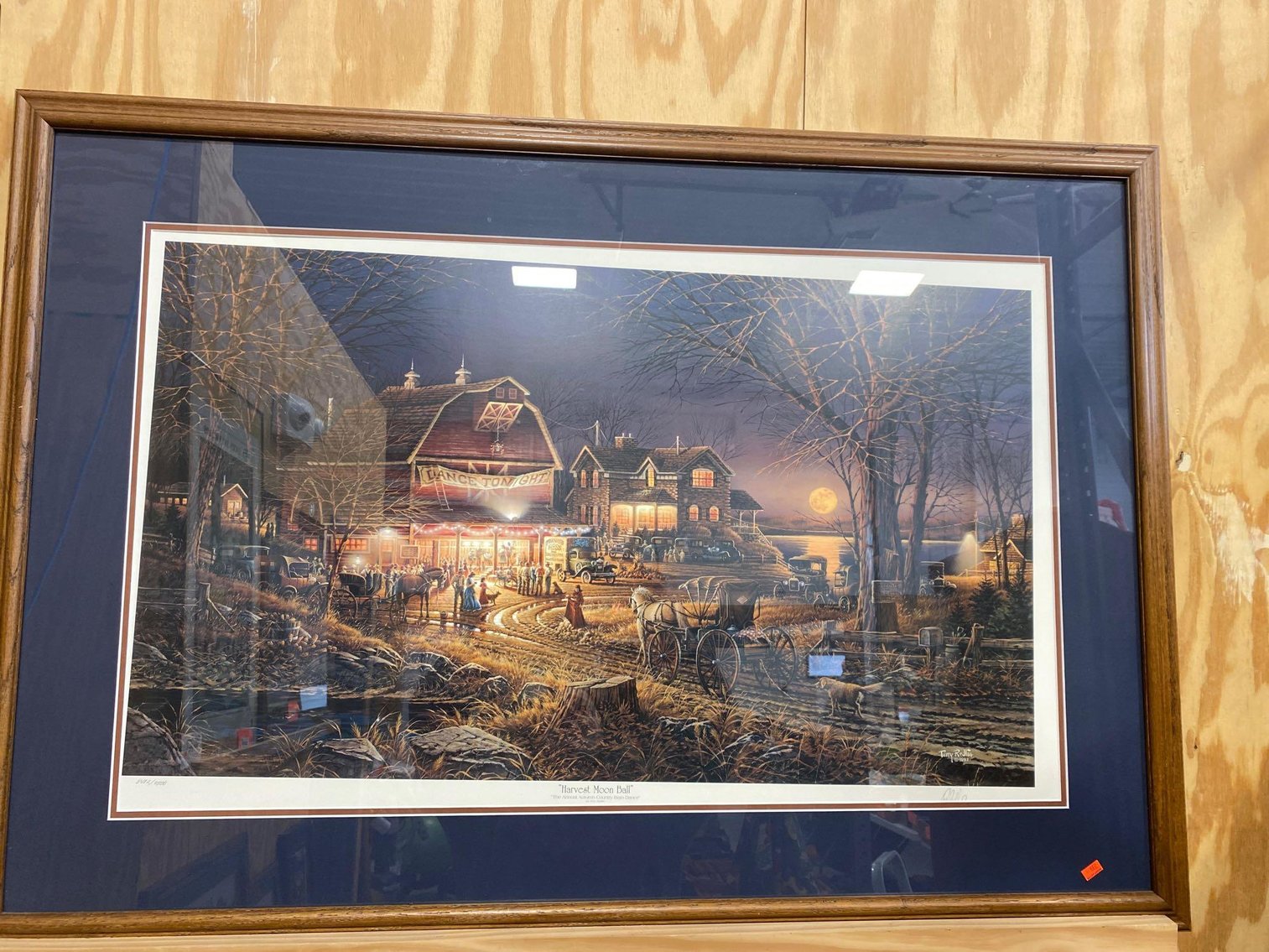 Image for Furniture, collectibles, household-New building south