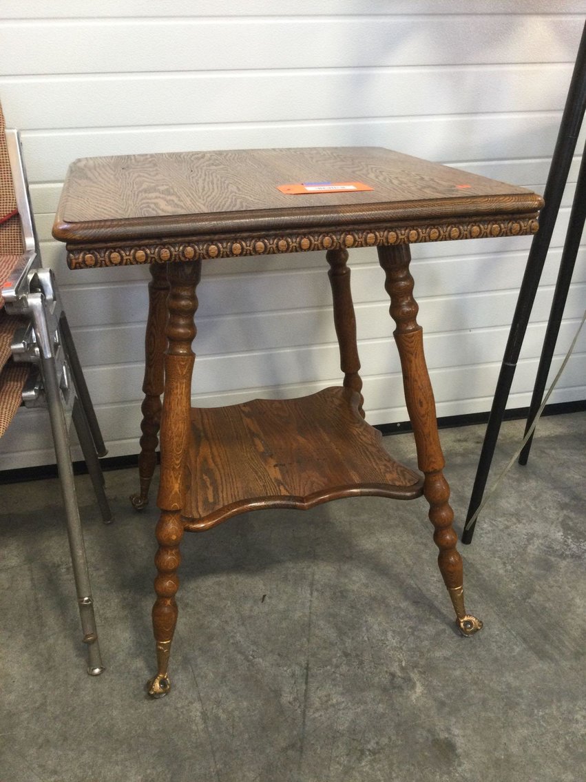 Image for Furniture, collectibles, household-New building south