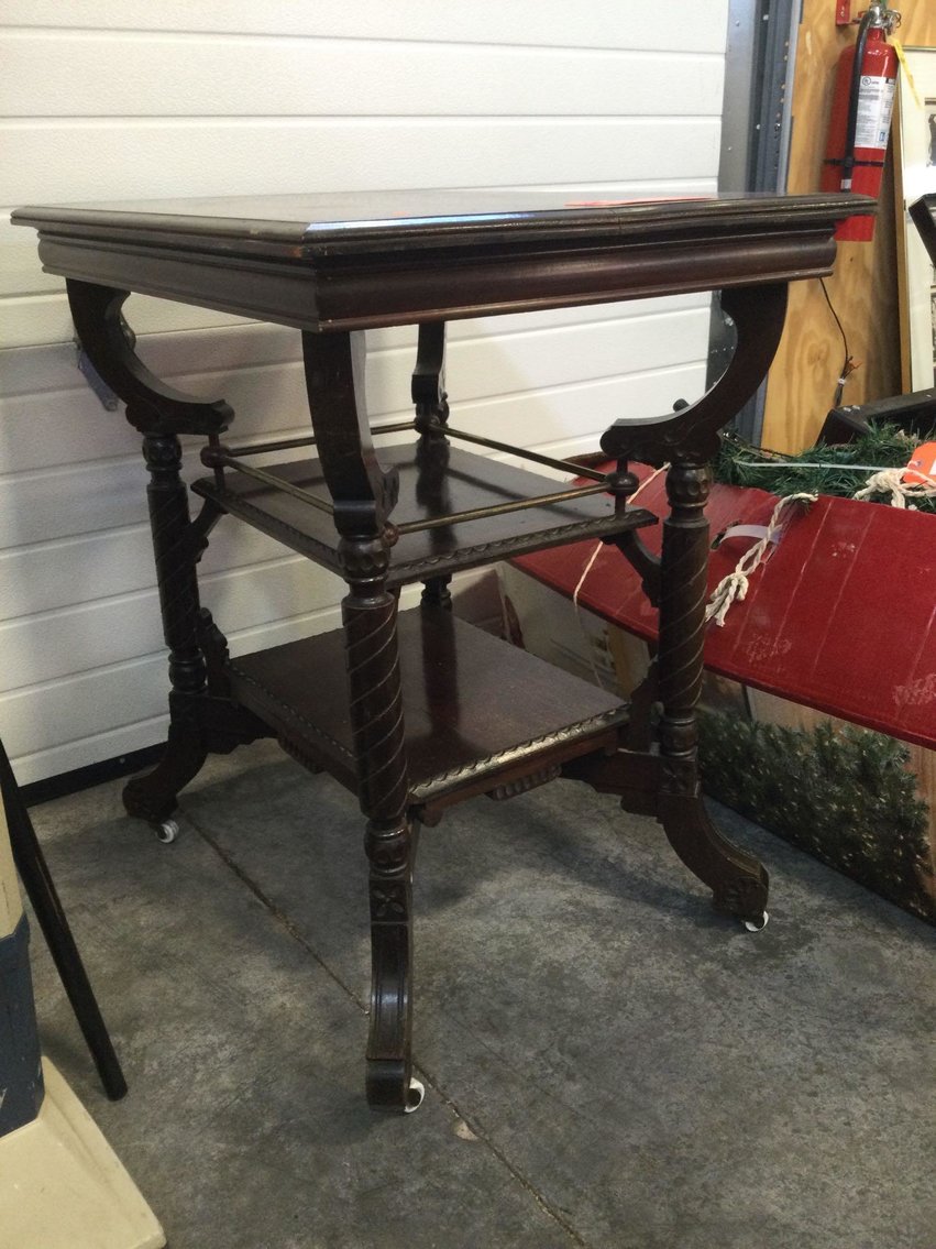 Image for Furniture, collectibles, household-New building south