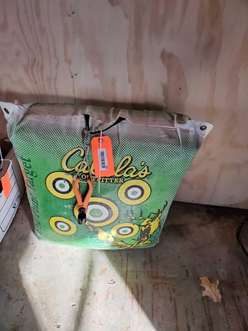 Image for Furniture, collectibles, household-Pine Tree Rd