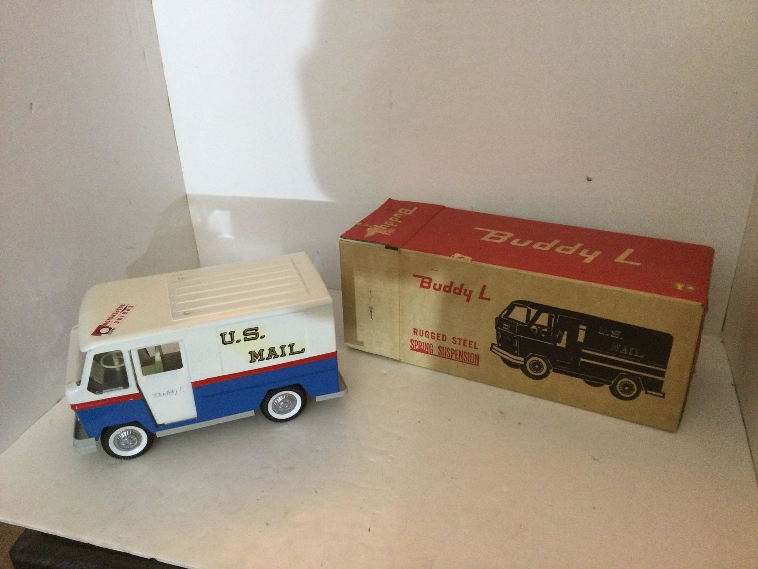 Image for Furniture, collectibles, household-Suamico