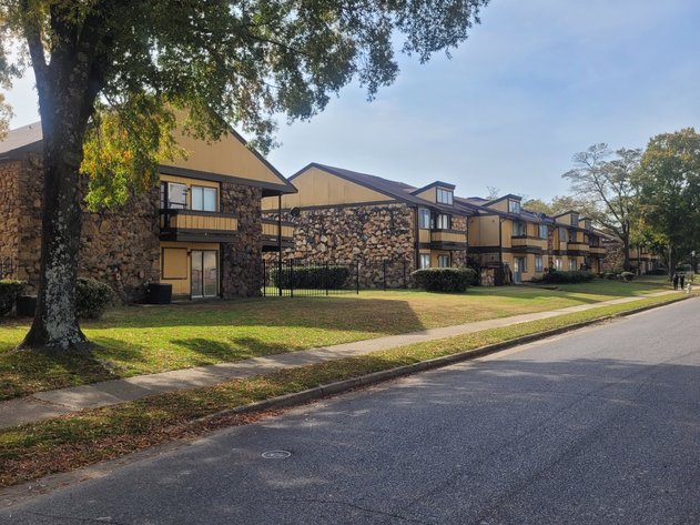 Image for Apartment Foreclosures Absolute Auction Memphis, TN