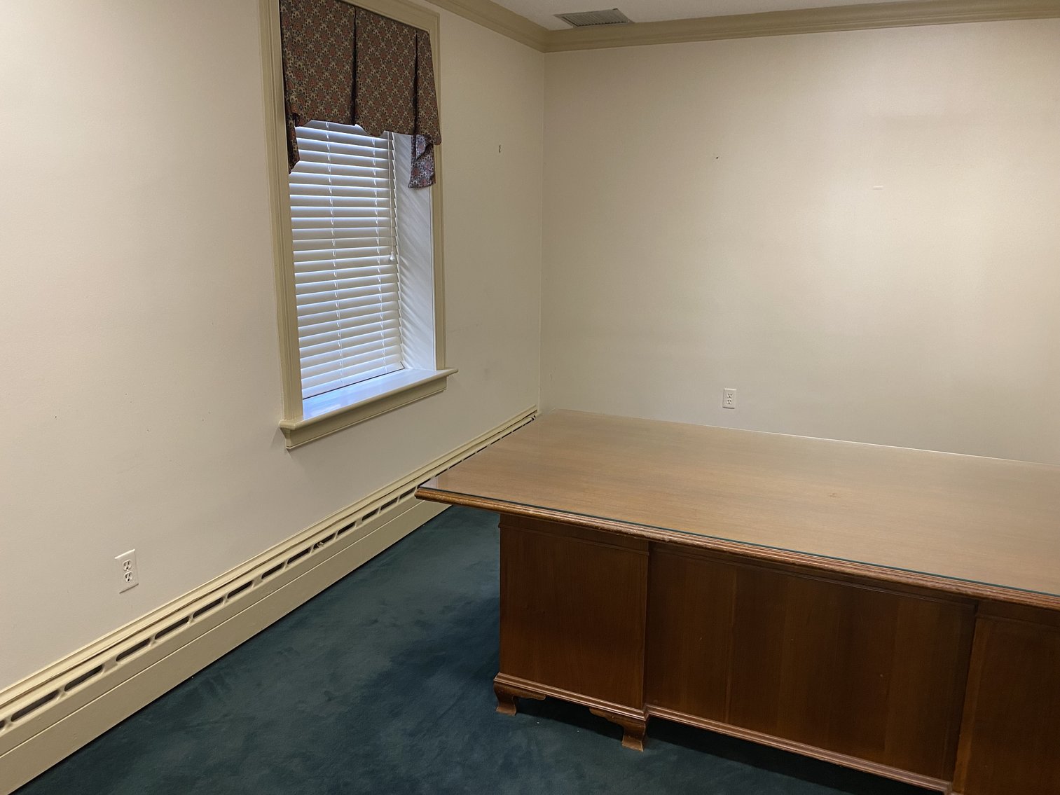 Image for Bank Ordered Sale - 9,415 SF Former Bank Branch Office - 323 Prince St. Tappahannock, VA 22560