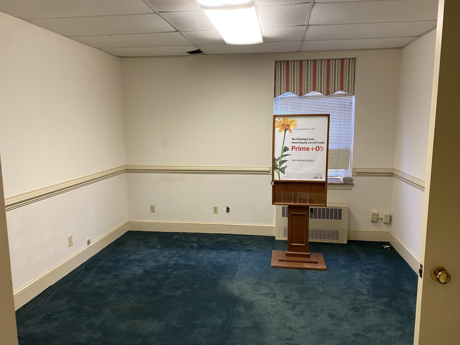 Image for Bank Ordered Sale - 9,415 SF Former Bank Branch Office - 323 Prince St. Tappahannock, VA 22560