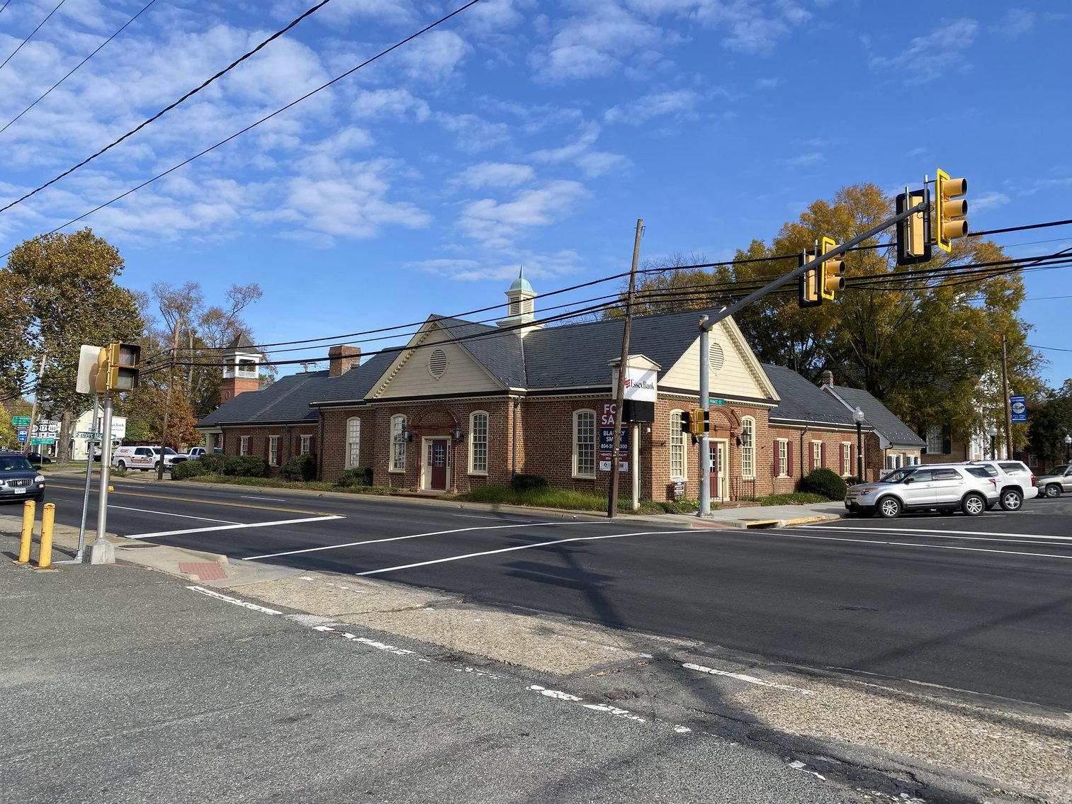 Image for Bank Ordered Sale - 9,415 SF Former Bank Branch Office - 323 Prince St. Tappahannock, VA 22560