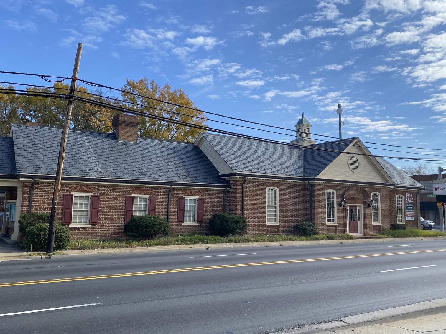 Image for Bank Ordered Sale - 9,415 SF Former Bank Branch Office - 323 Prince St. Tappahannock, VA 22560
